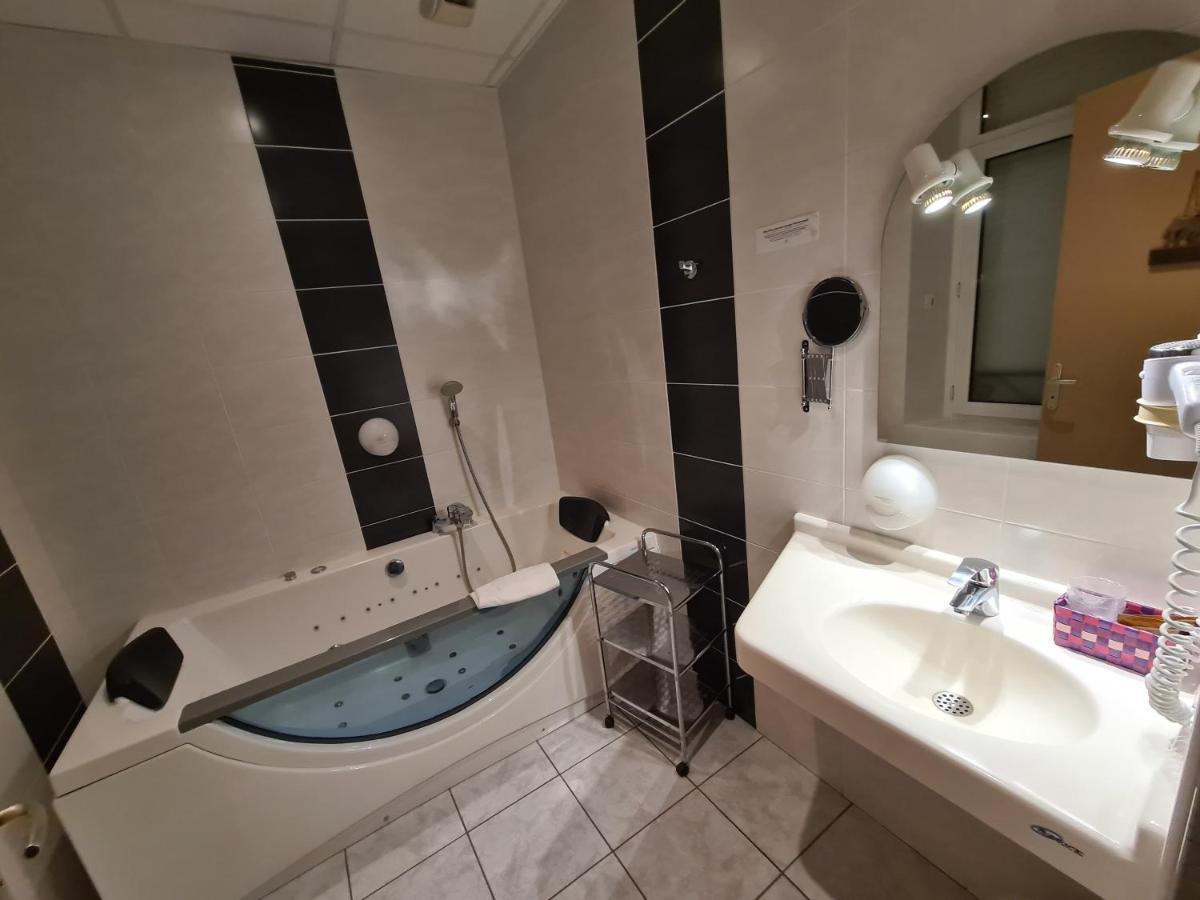 Hostellerie Du Cantal ミュラ エクステリア 写真